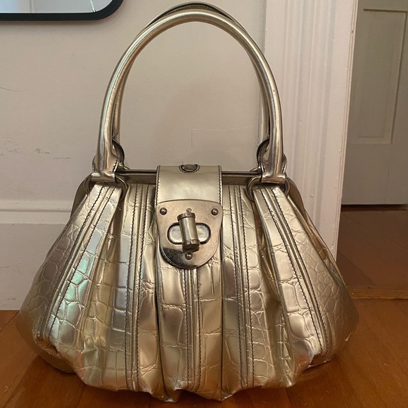 Alexander McQueen Metallic Croc Embossed Patent Leather Elvie Satchel Bag - Picture 3 of 11